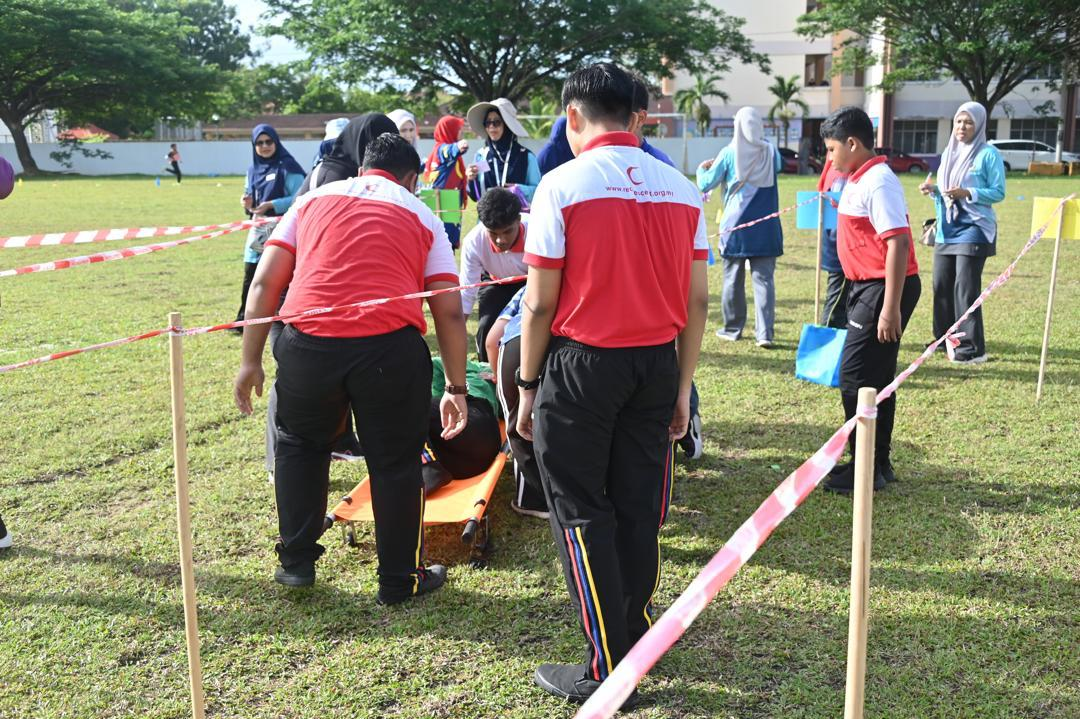 16yo student dies after run at cross-country event