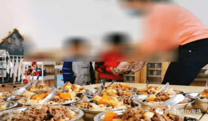 Luxurious kids' menu upsets students' parents