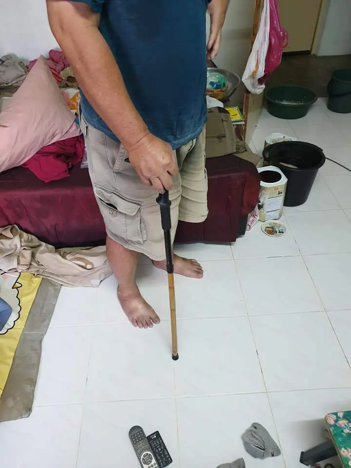 Netizen shares heartwarming story of cleaning OKU man's air conditioner for only RM1