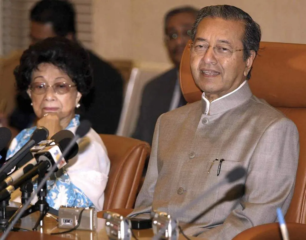 Tun Mahathir holds a talk on Clubhouse
