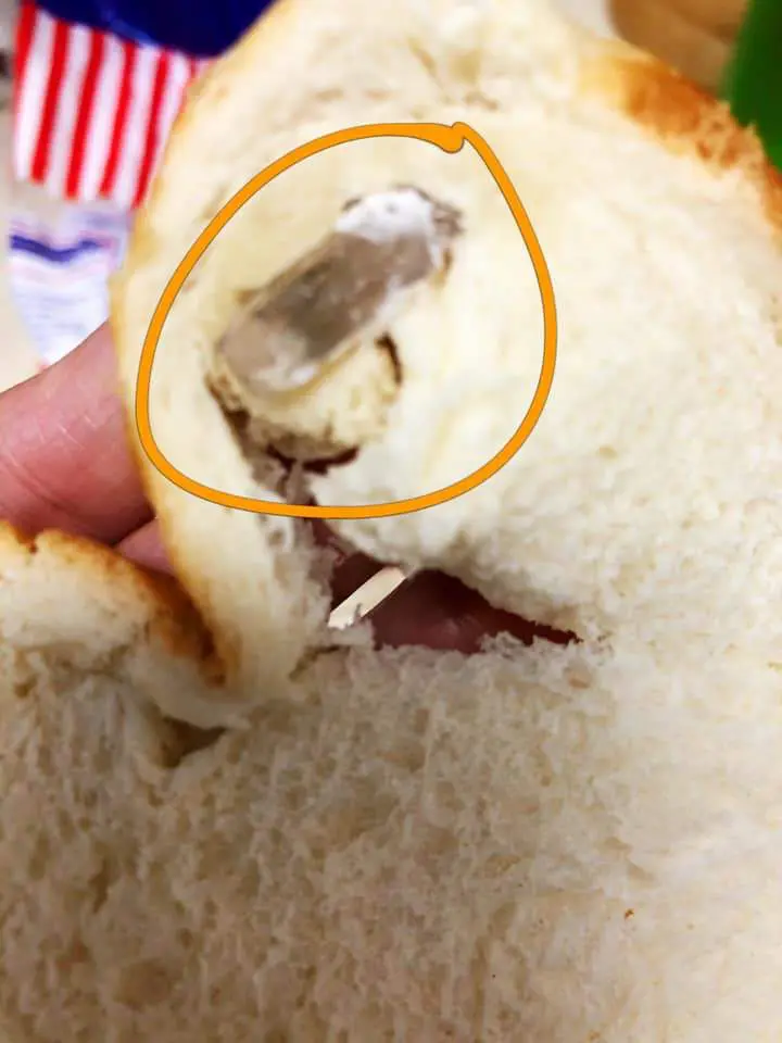 [ALERT!] Malaysian lady finds glass fragments in her Gardenia bread
