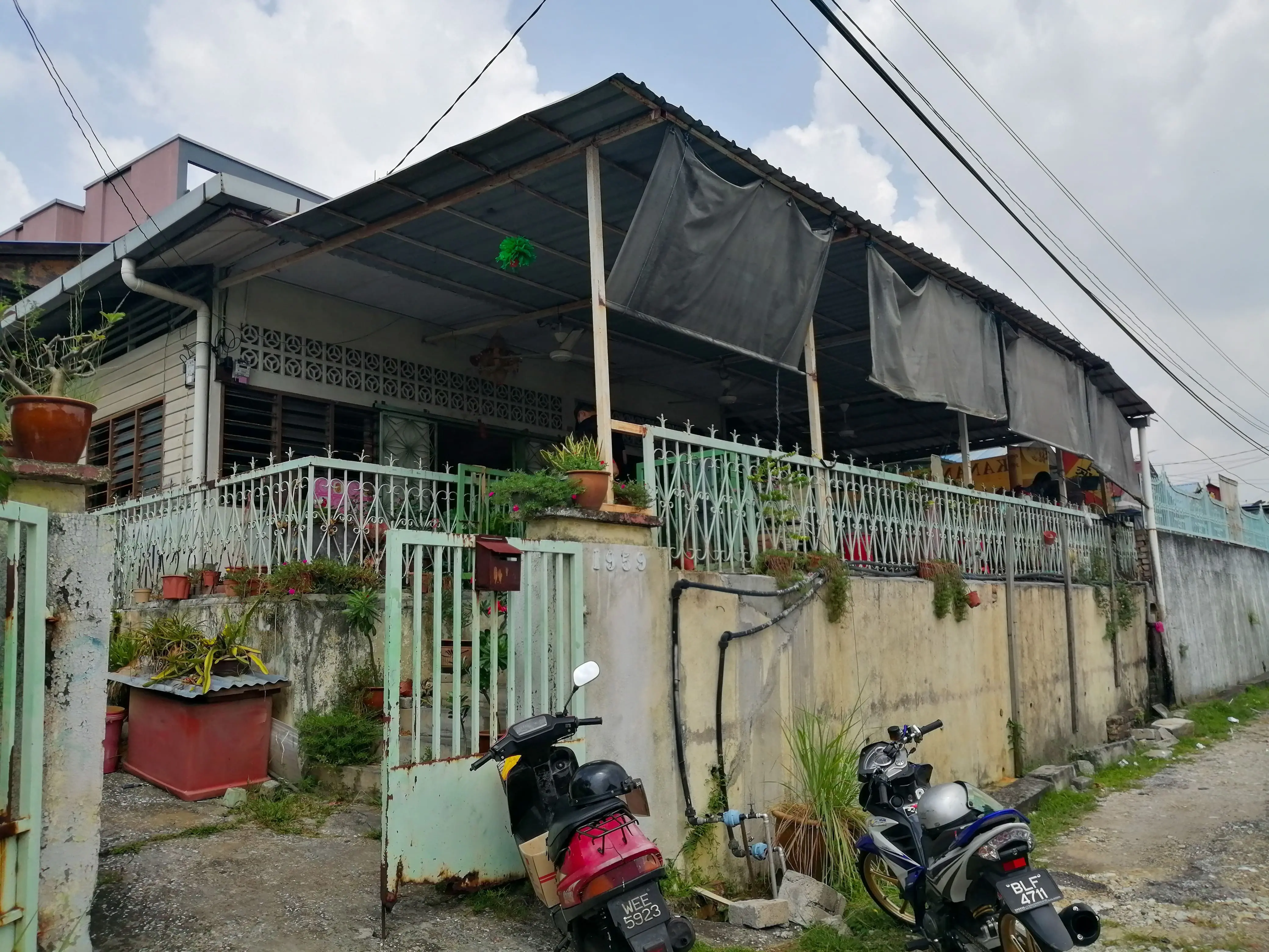 Food on fire: Is this the spiciest pan mee in town?