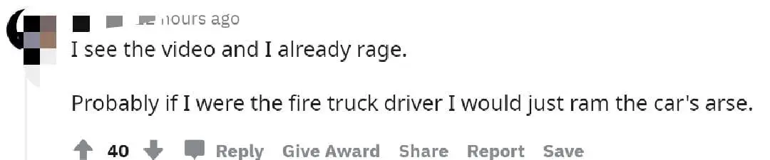 [VIDEO] Inconsiderate Wira driver obstructs firetruck, pretends to be its escort