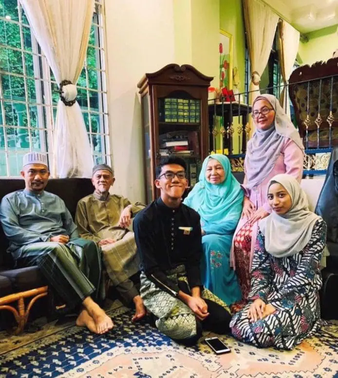 Woman shares how she travels between KL and Selangor within her parents' home