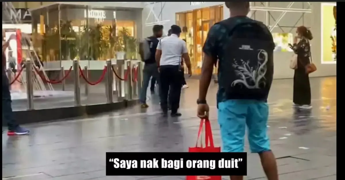 Netizens slam YouTubers for scattering RM10K in front of Pavilion as a publicity stunt