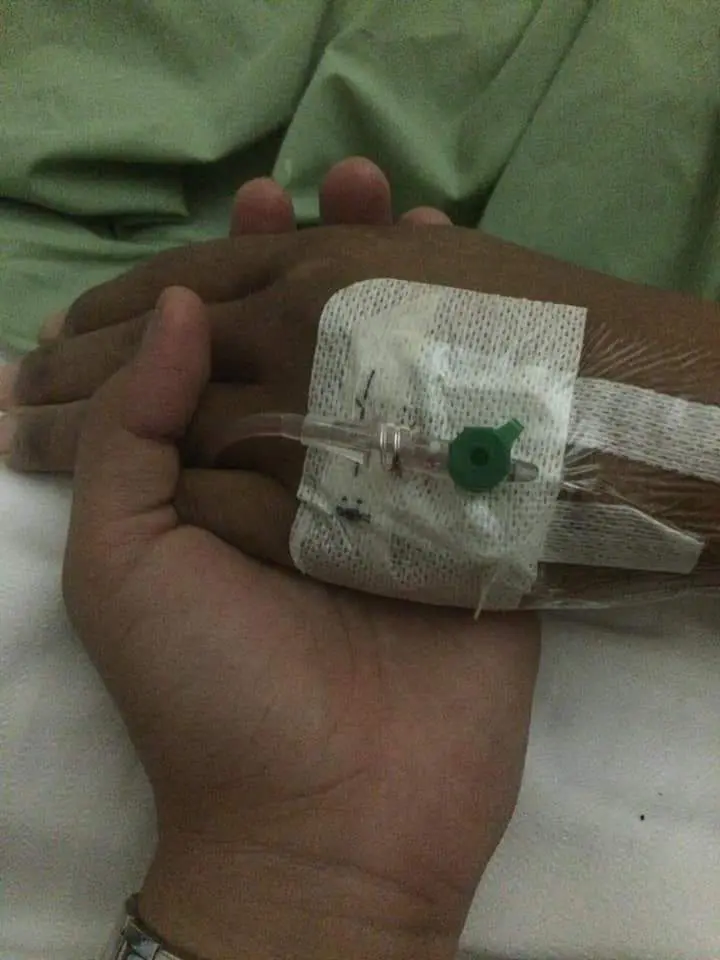 "Mana makcik, mati ke?" Netizen barred from sending ailing father for dialysis by PDRM