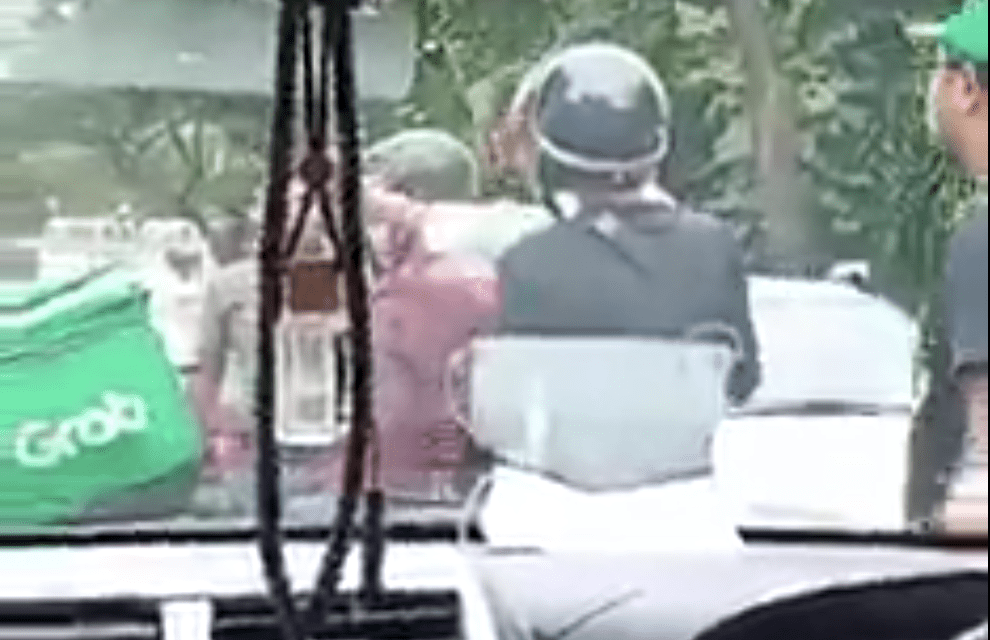 M'sian comedian Lan Pet-Pet caught punching man believed to be a delivery rider