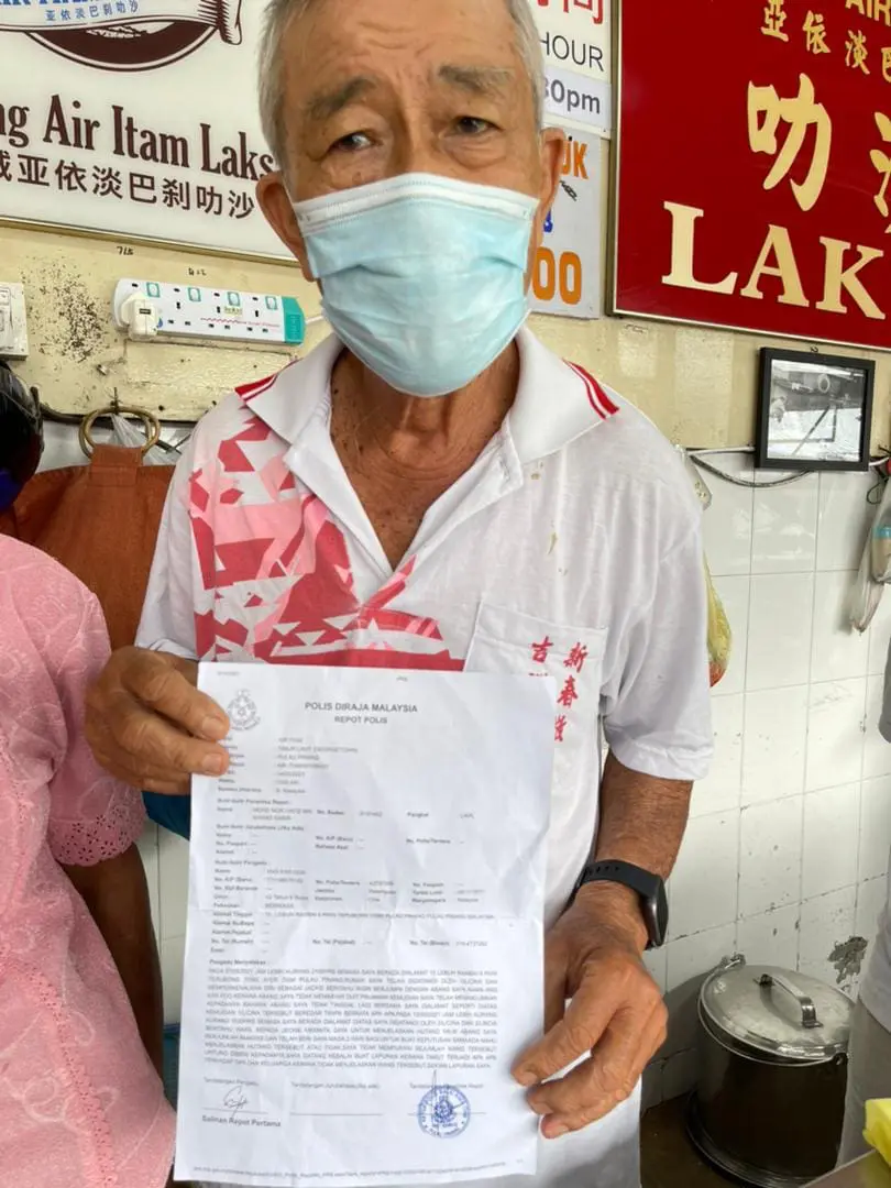 Ang Kak Seong announced that he was officially disowning his son due to harassment by loan sharks. (Image via Oriental Daily)