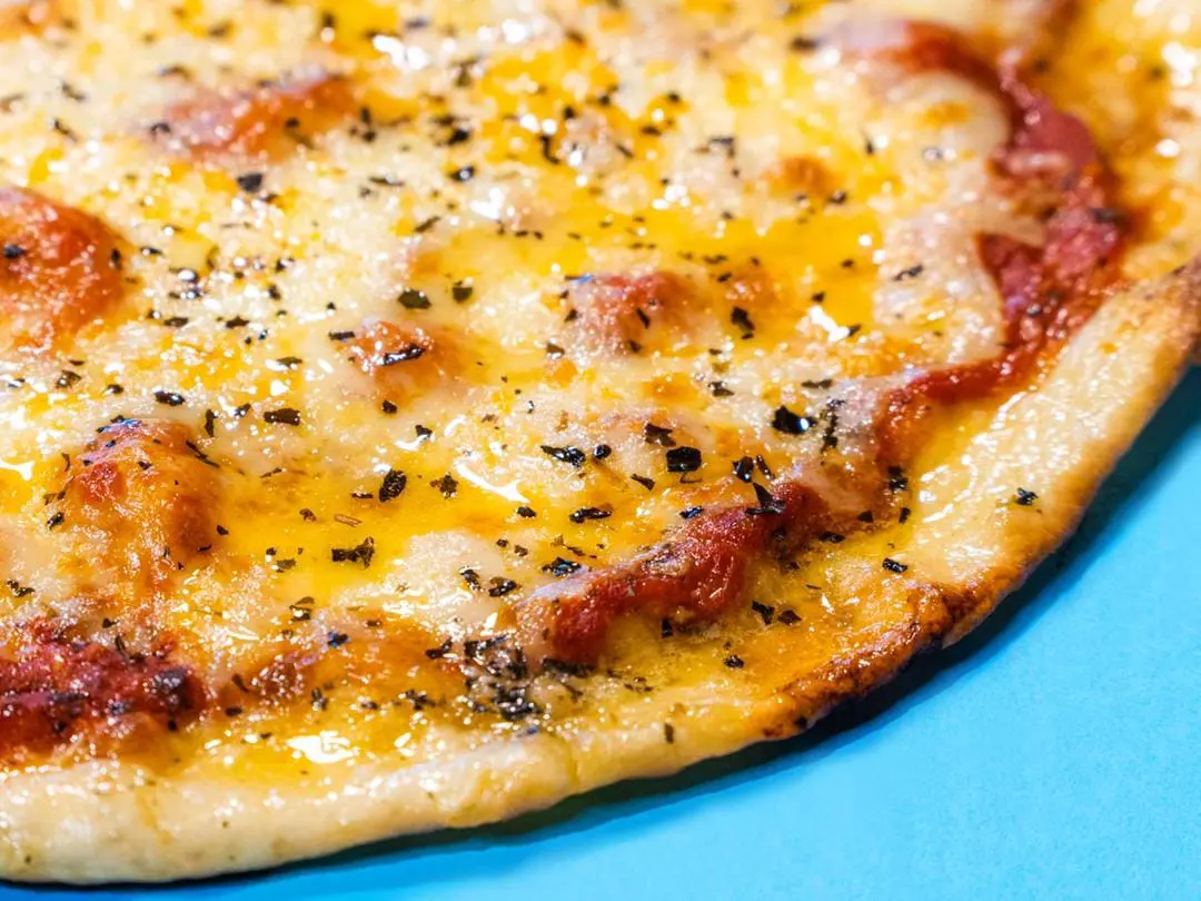 Local comedy club now delivers pizzas AND jokes to your home during this lockdown