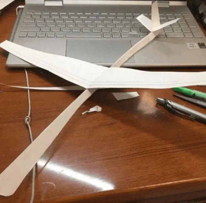 Paper ball helps participants secure top 3 finish in paper plane competition