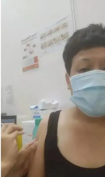 “We waited for too long!” JB couple travels to Singapore to get jabbed