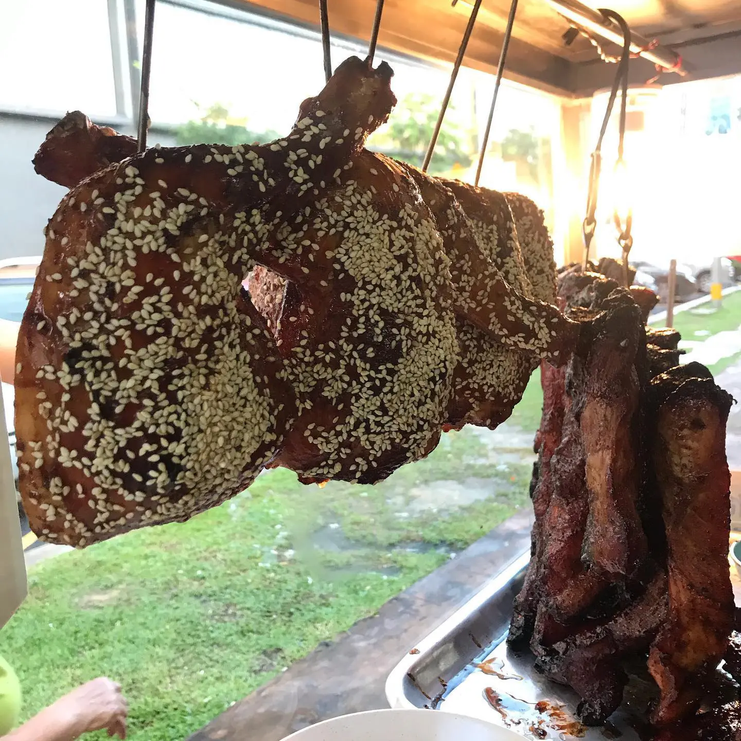 23yo M’sian wakes up at 3 am everyday striving to serve the best wan tan mee in PJ