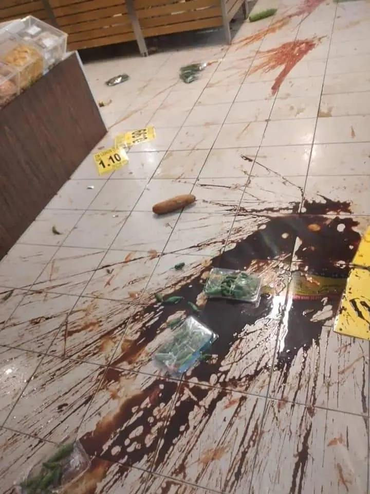 37yo man believed to mentally unwell runs amok at a supermarket in Sarawak