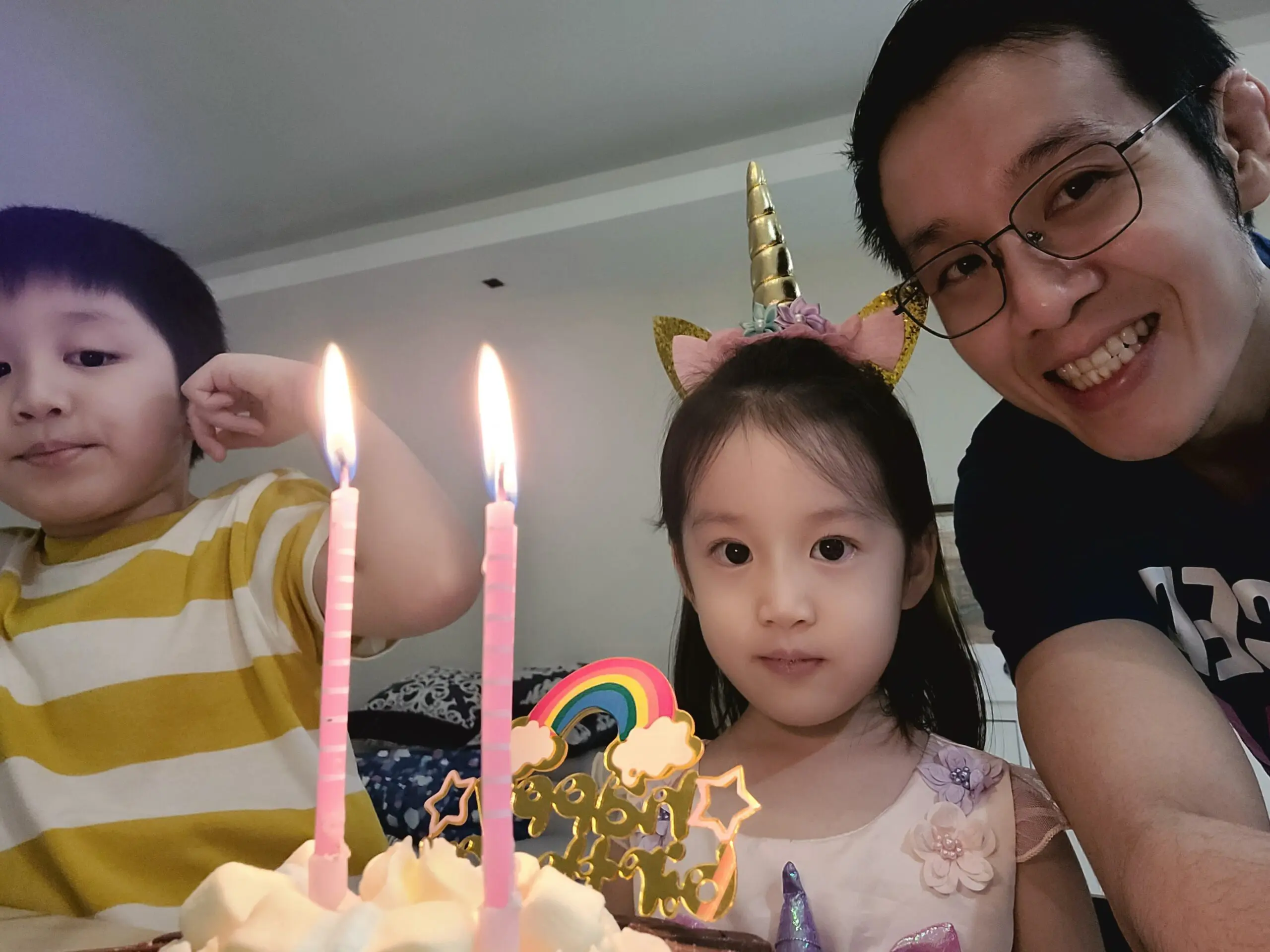 Tan Jee Tjun and kids