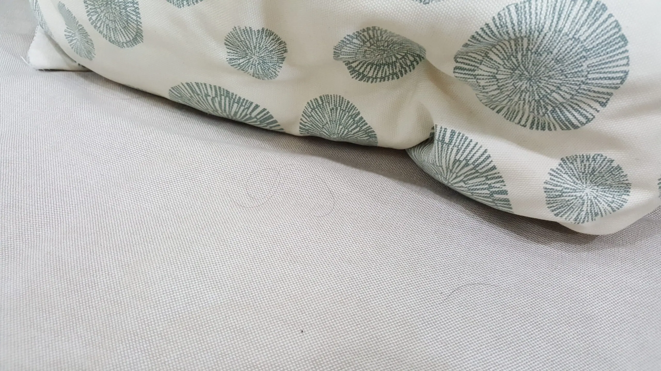 "Big Mistake!" — M'sian Woman Says She Was Scammed Into Staying At Filthy Penang Airbnb