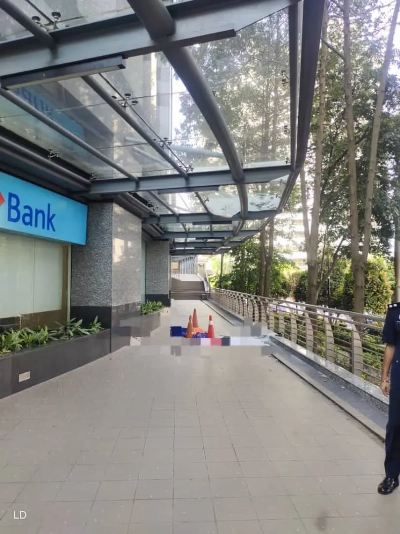 43yo Foreign Worker Loses Head & Dies After Allegedly Jumping From 29th Floor At Bandar Utama