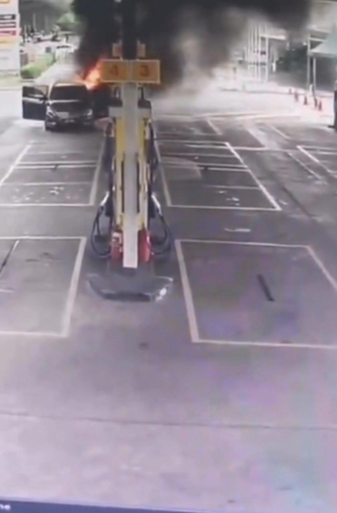 Don’t simply store petrol — “pakcik shell” says it can cause fires....