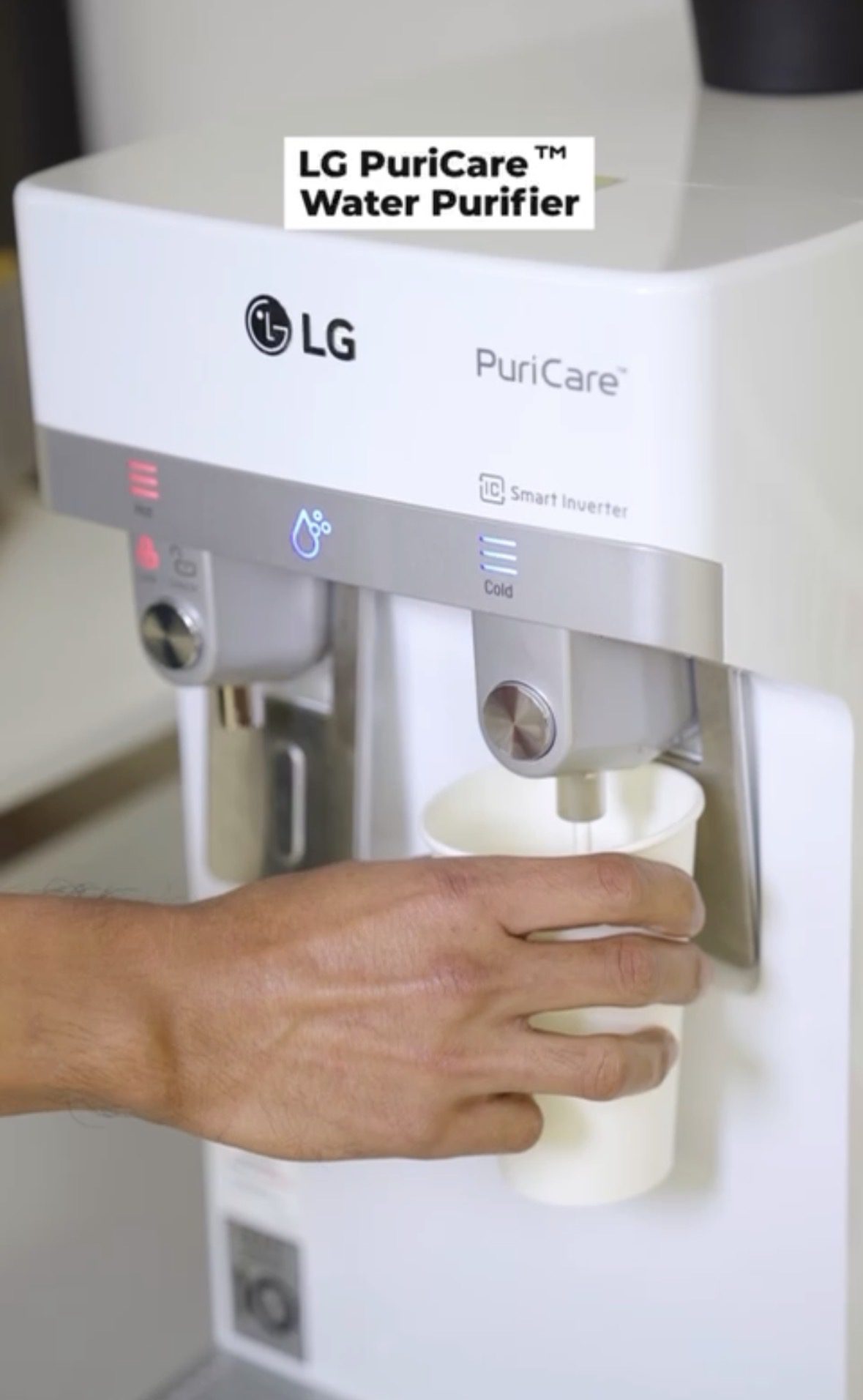 This office might be the best in the world and it’s all thanks to these lg setups 