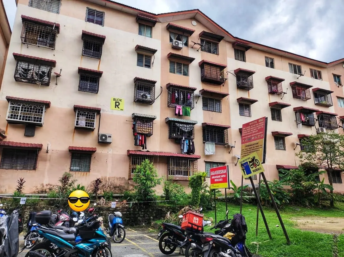 An apartment at "Apartment Idaman"