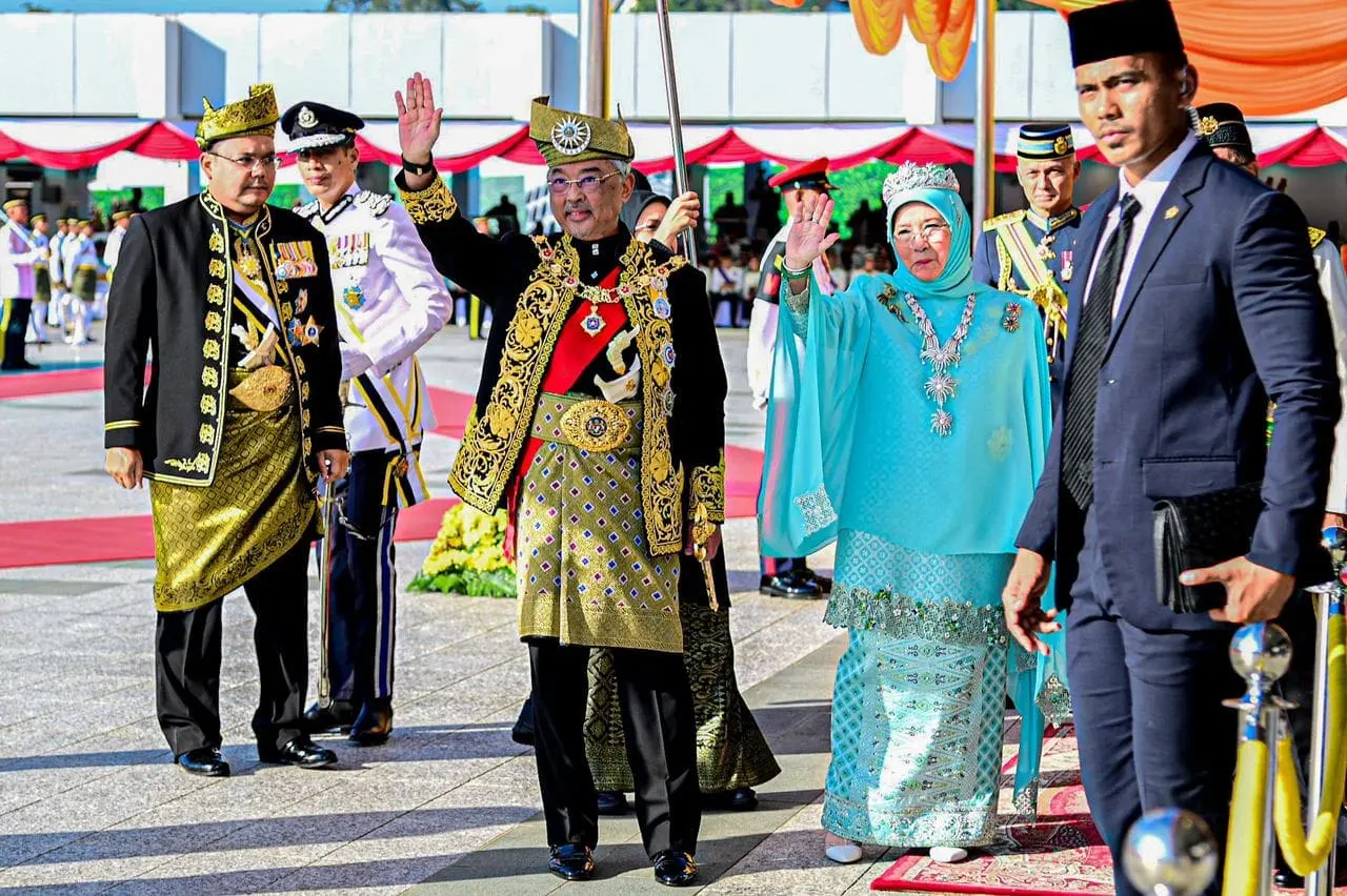 YDPA Al-Sultan Abdullah and Queen