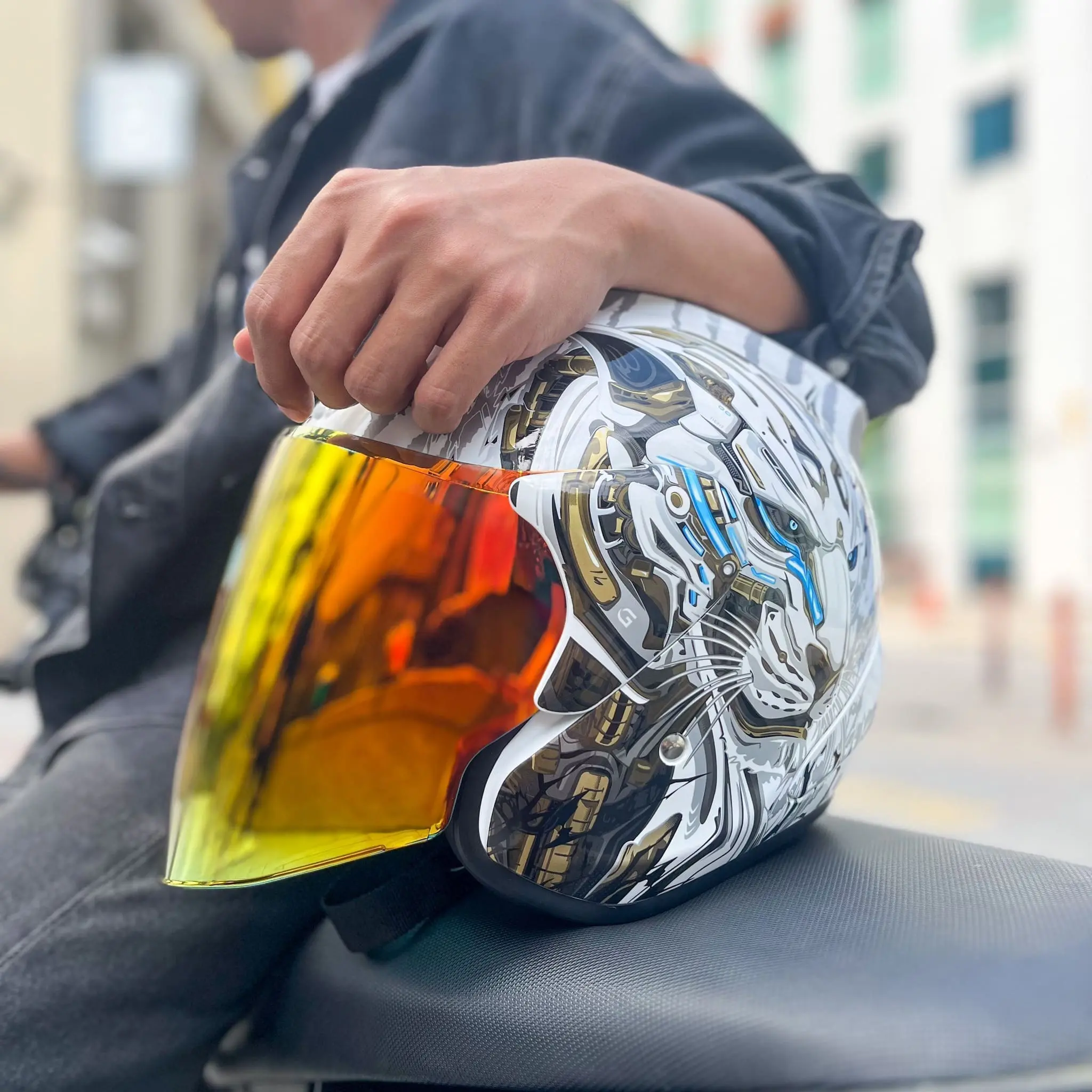 Gracshaw Malaysia helmet - Malayan Tiger