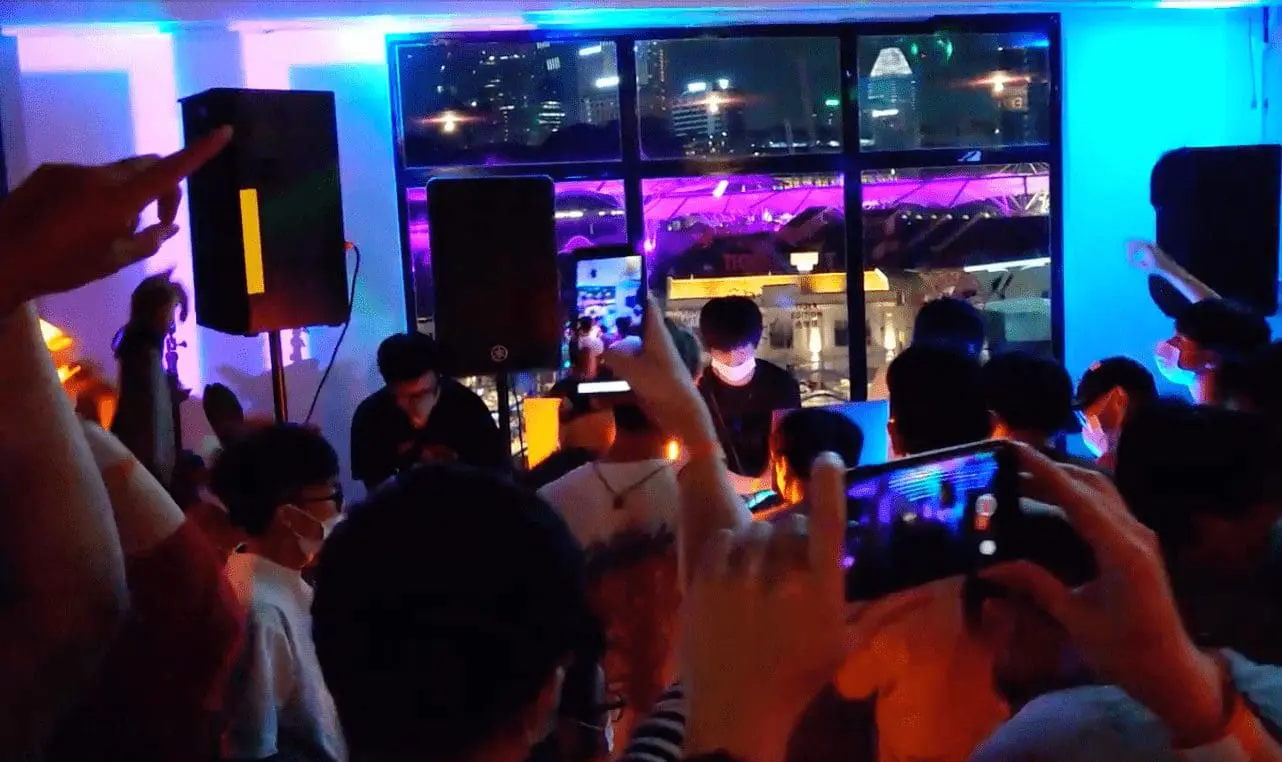 Donki song play at anime event in Singapore