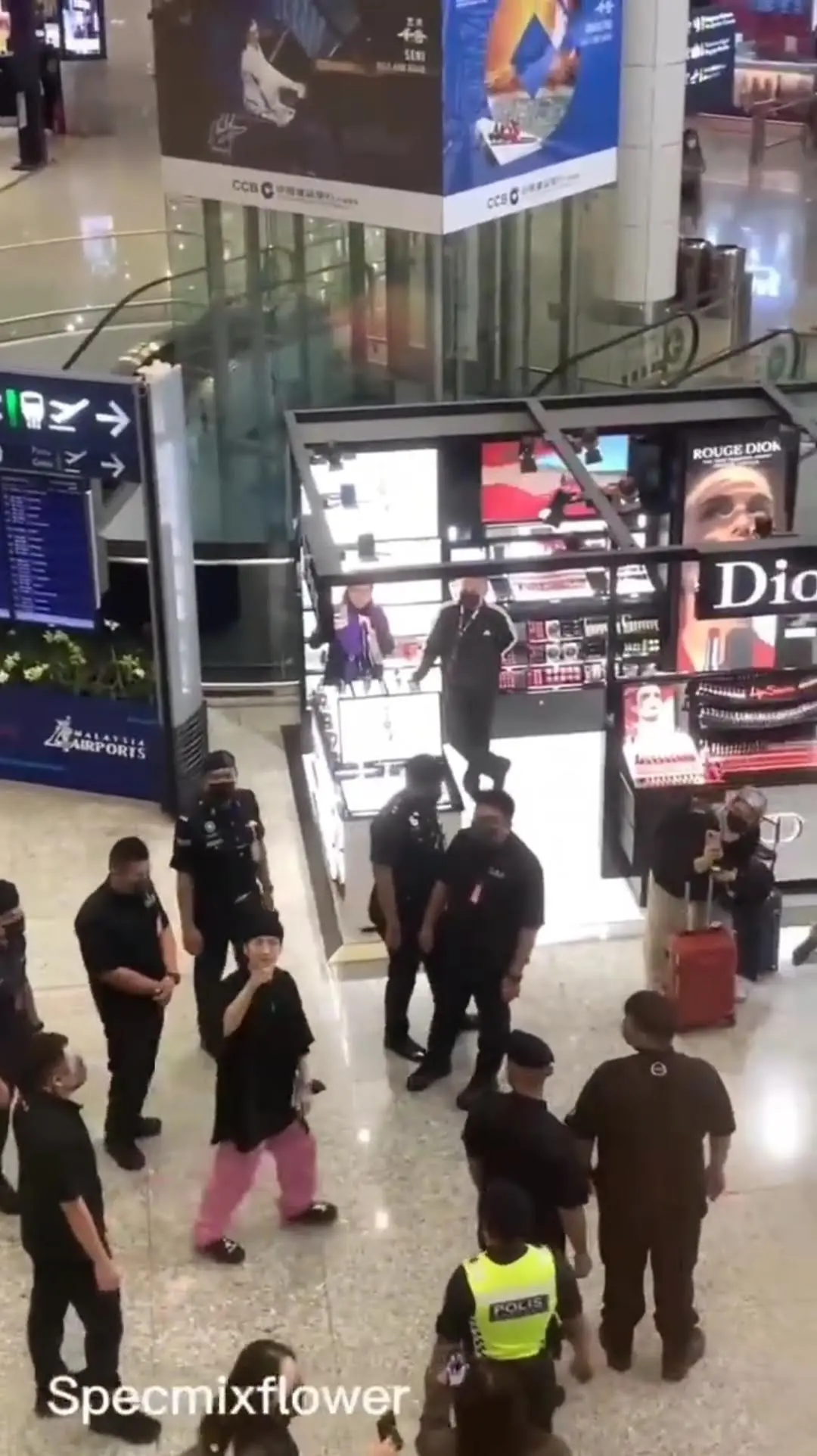 Jackson Wang Wins Hearts Online After He Told An Adoring M'sian Fan To Rearrange Her Clothing