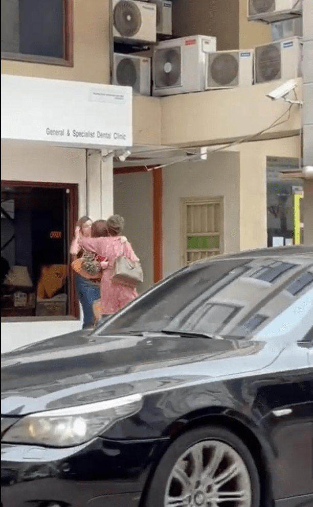 Netizen spots maskless Karen hanging around with friends despite being fined