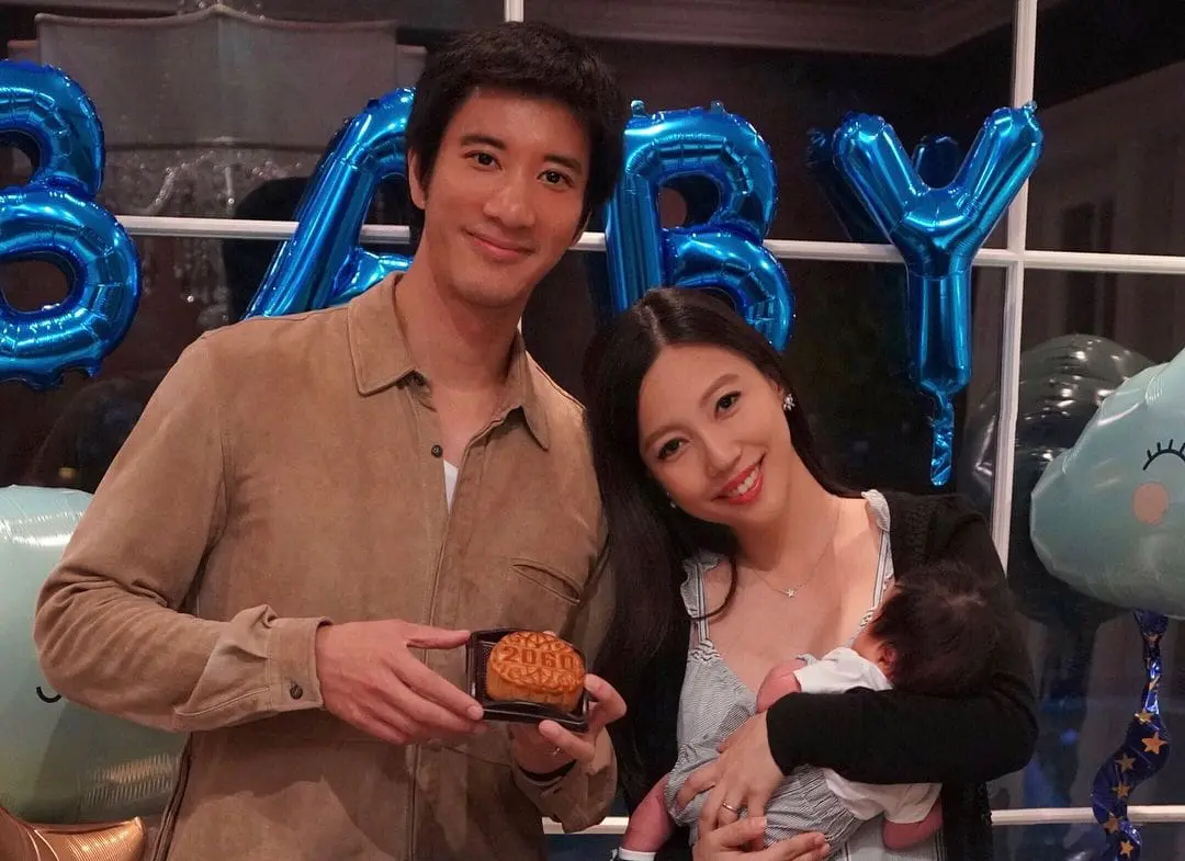 Lee jinglei and wang leehom family 3