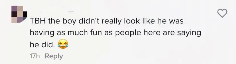 Mum uses child as umbrella in sg zoo comment 05