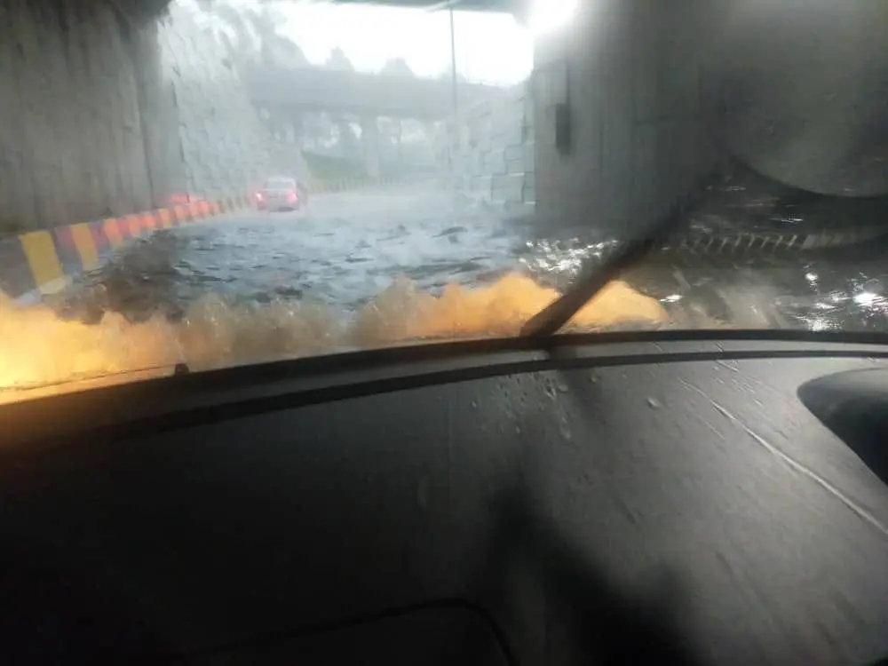 Old Klang Road Flood picture 7 march 2022 03