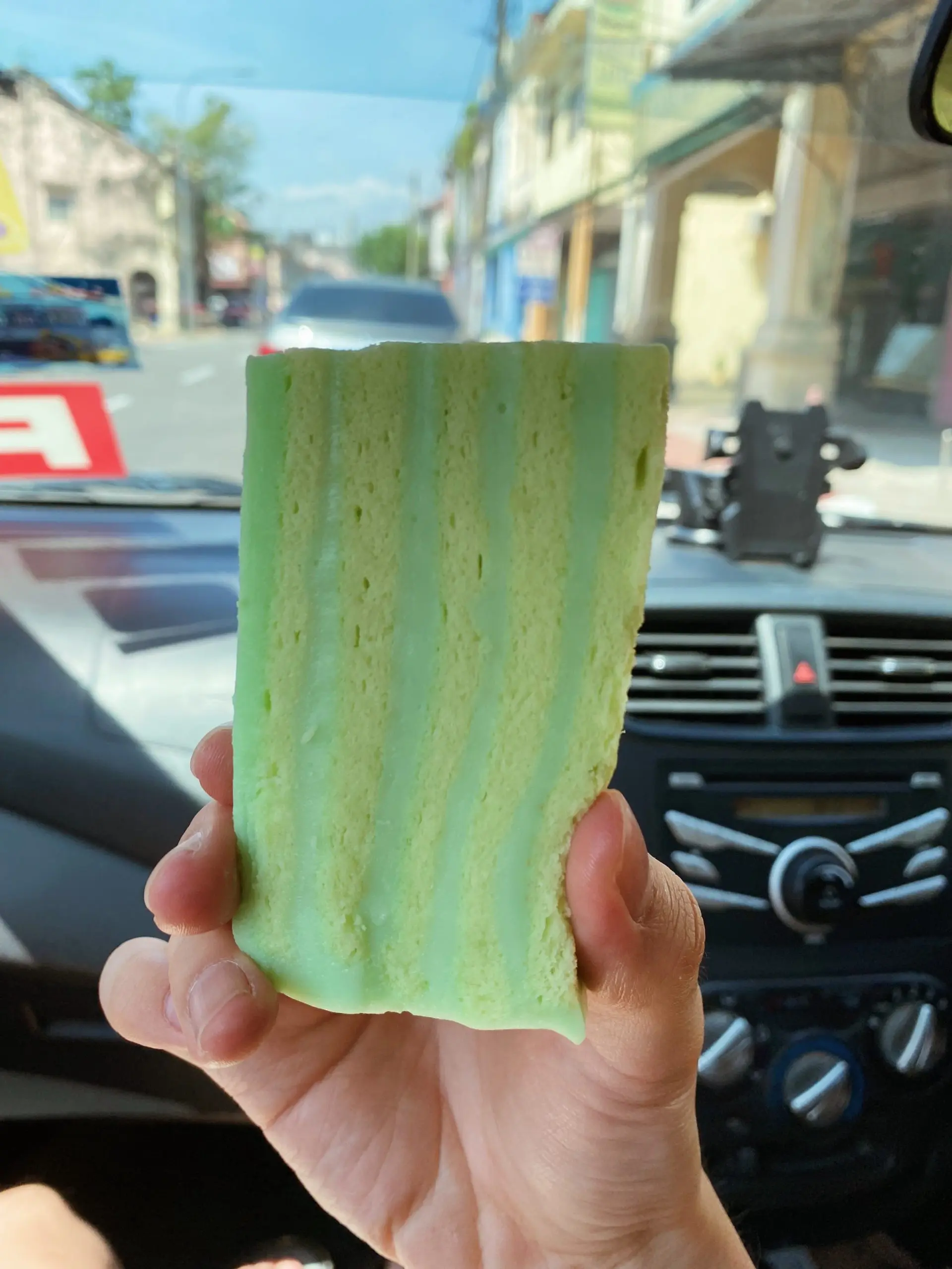 Pandan-Layer-Cake-02