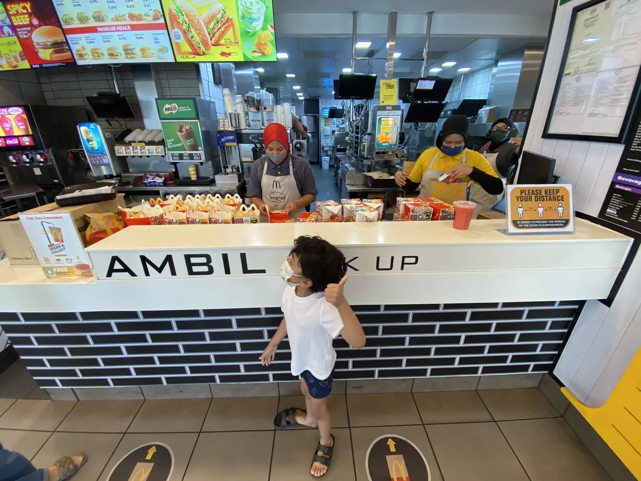 Sayf Mecca buy Happy Meals