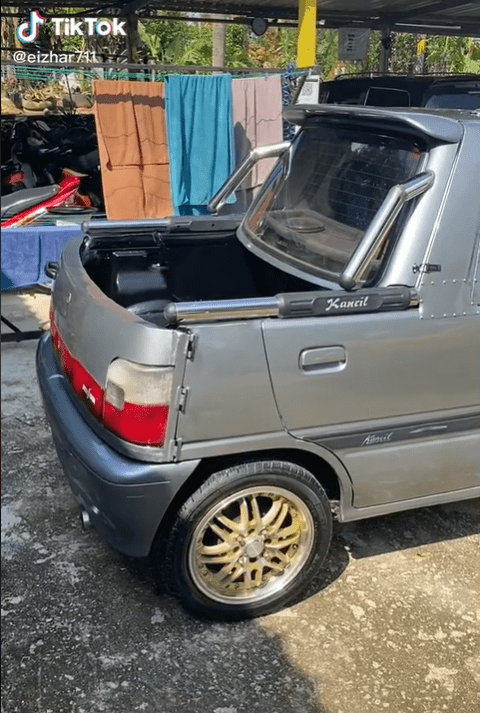 Kancil Hilux pickup