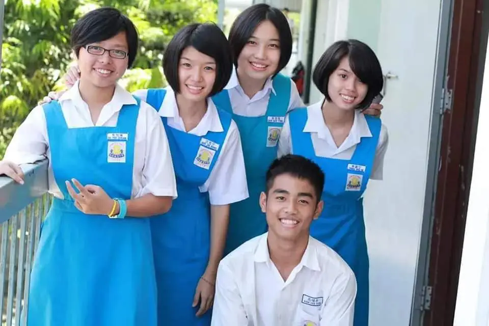 Yeefon at SMK Chung Ling.