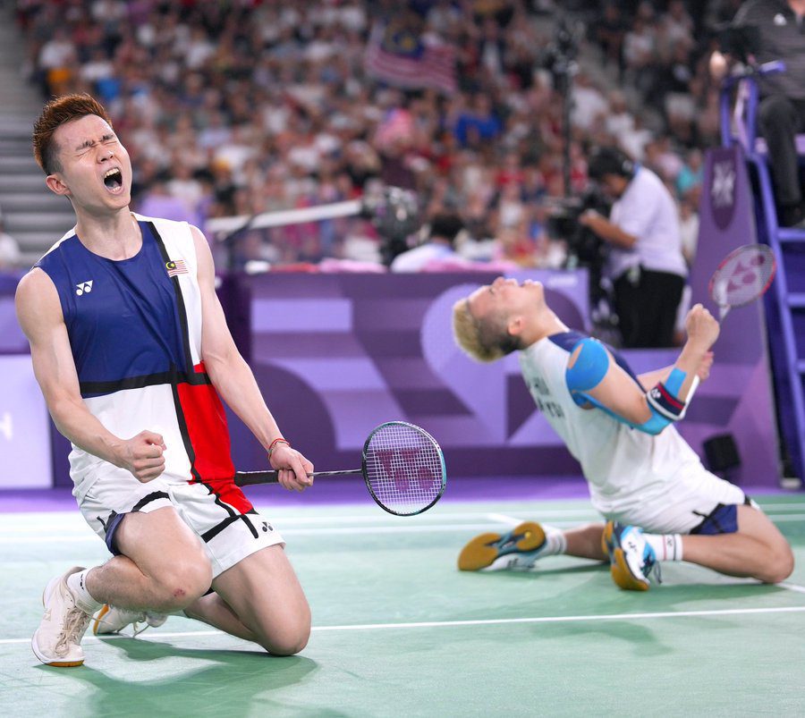 Aaron Chia Wooi Yik skip SEA games