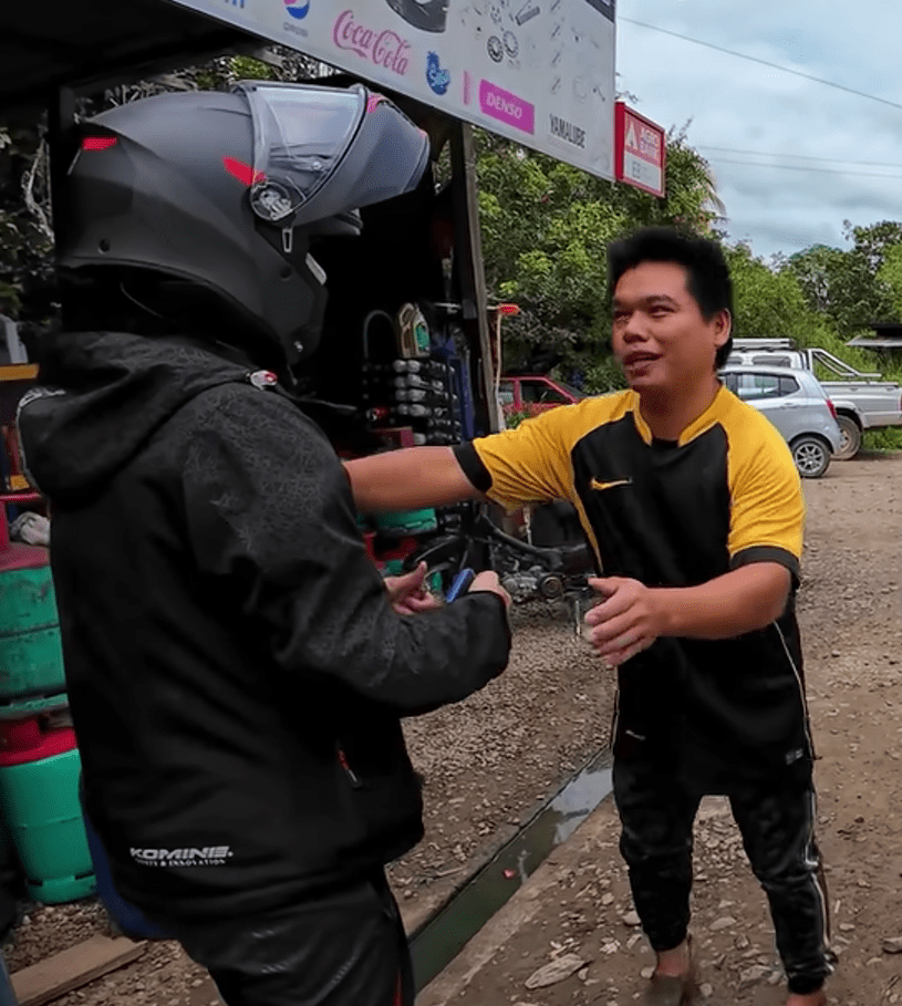 Abang refuse the money