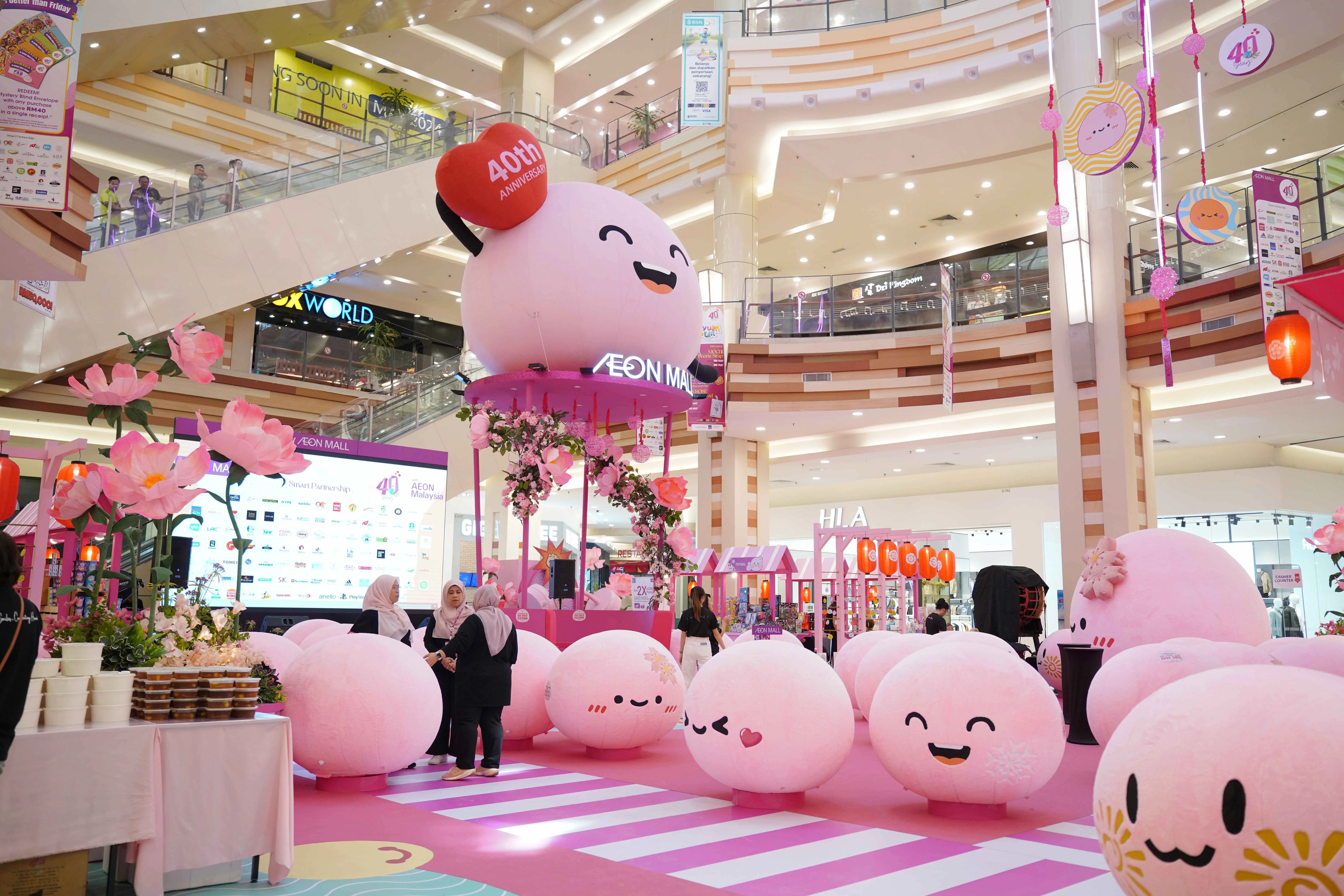 AEON Senyum Tour mochi decorations