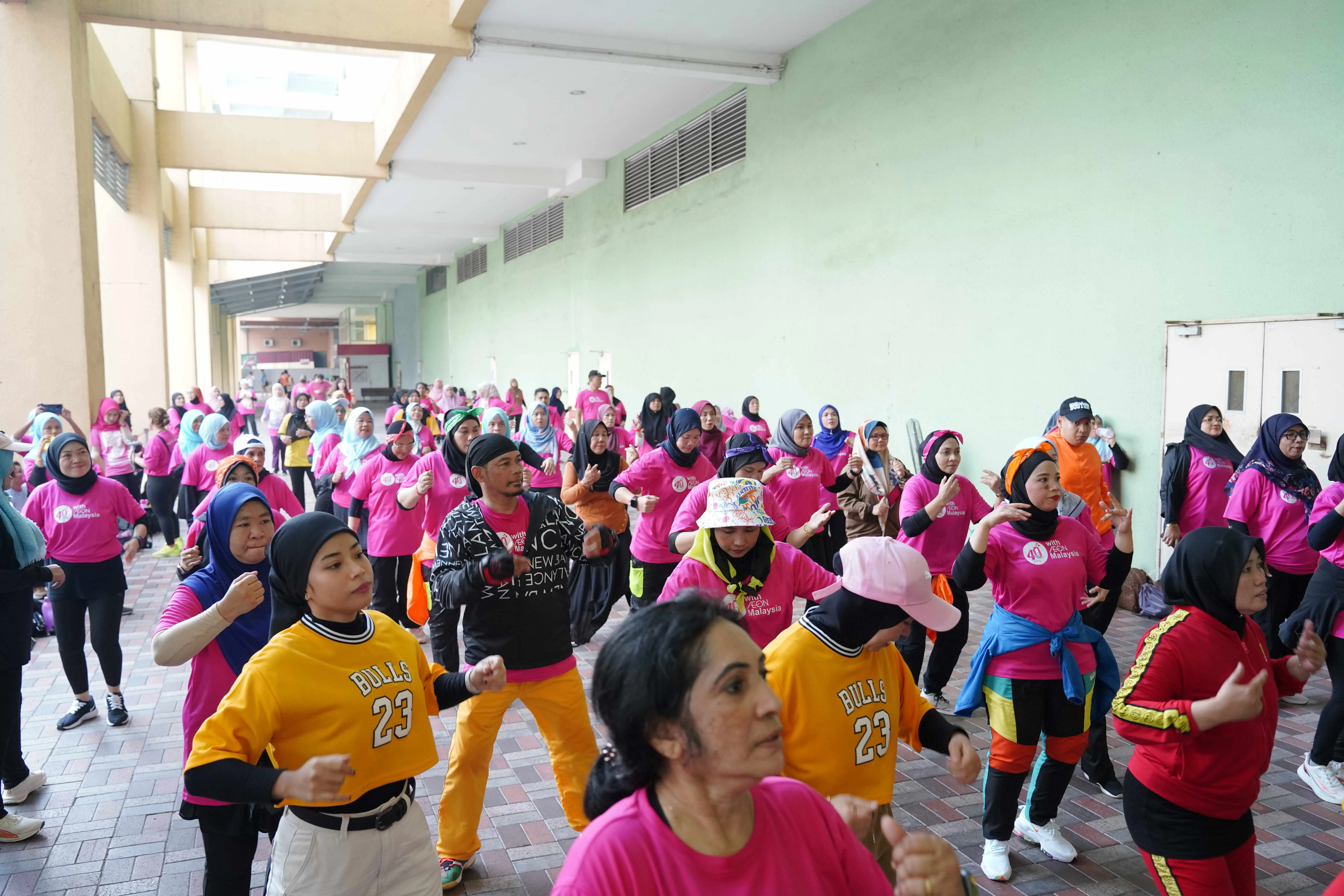 AEON Senyum Tour Zumba activities