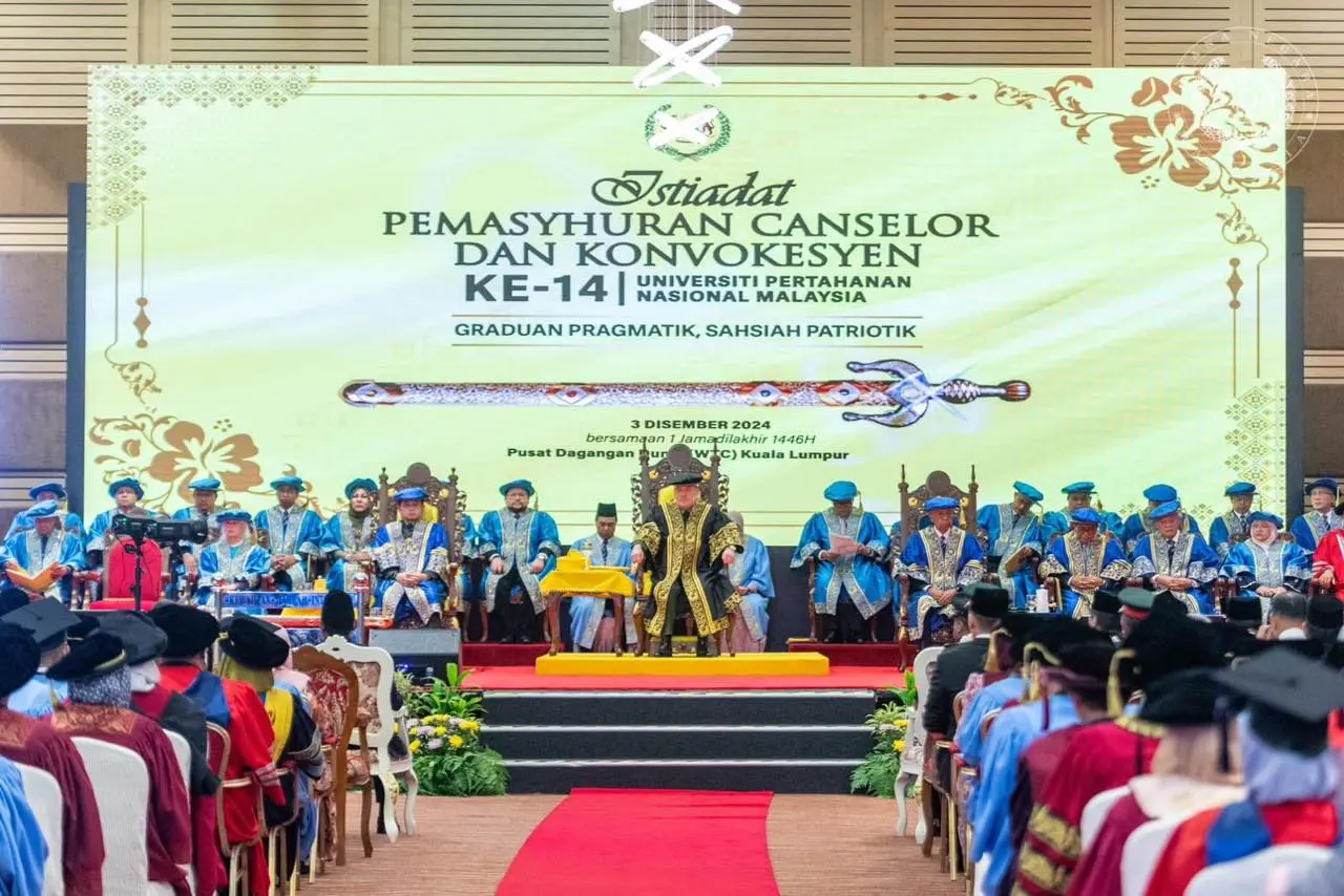 Agong at 14th Convocation Ceremony of UPNM at the World Trade Centre Kuala Lumpur (WTC KL).