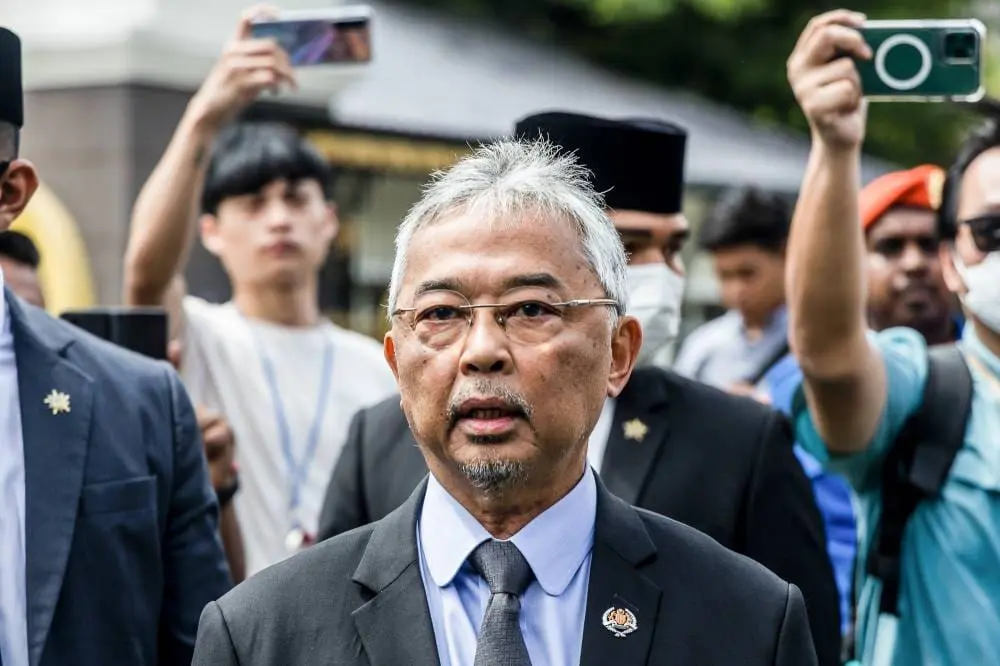 threatening to kill YDPA