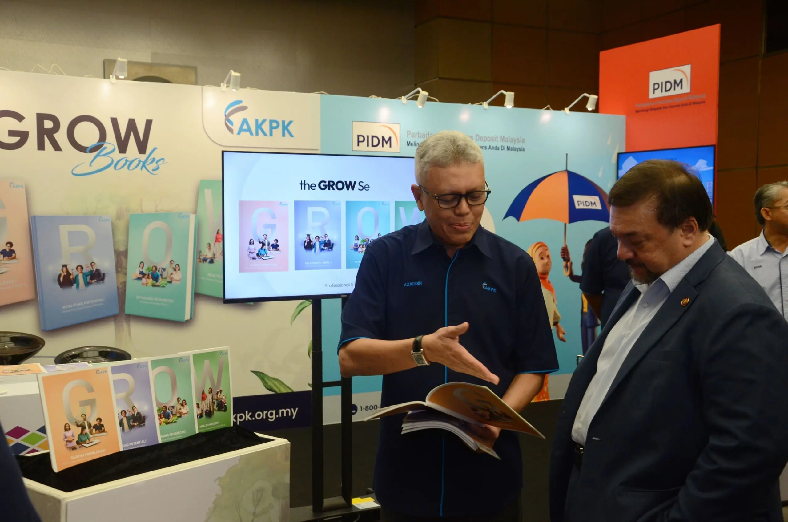 AKPK's CEO briefing Finance Minister II