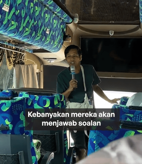 Amirul ensuring everyone has a good experience