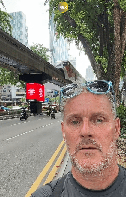 Angmoh praise KL monorail (1)