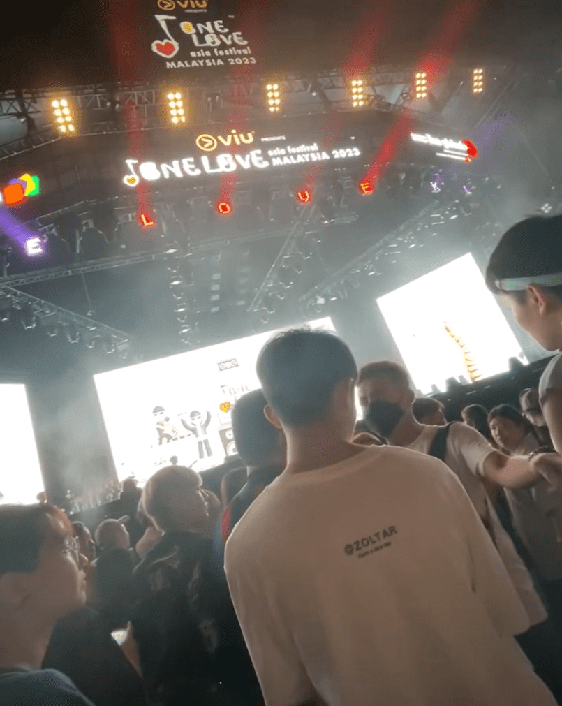 M'sian DJ Almost Whacked By Rude Uncle Who Forced Concertgoer To Make Room For Him In Free Seating Zone