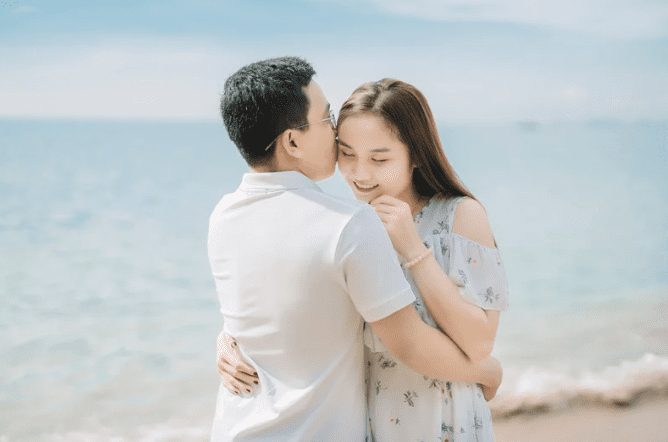 Romantic Asian couple