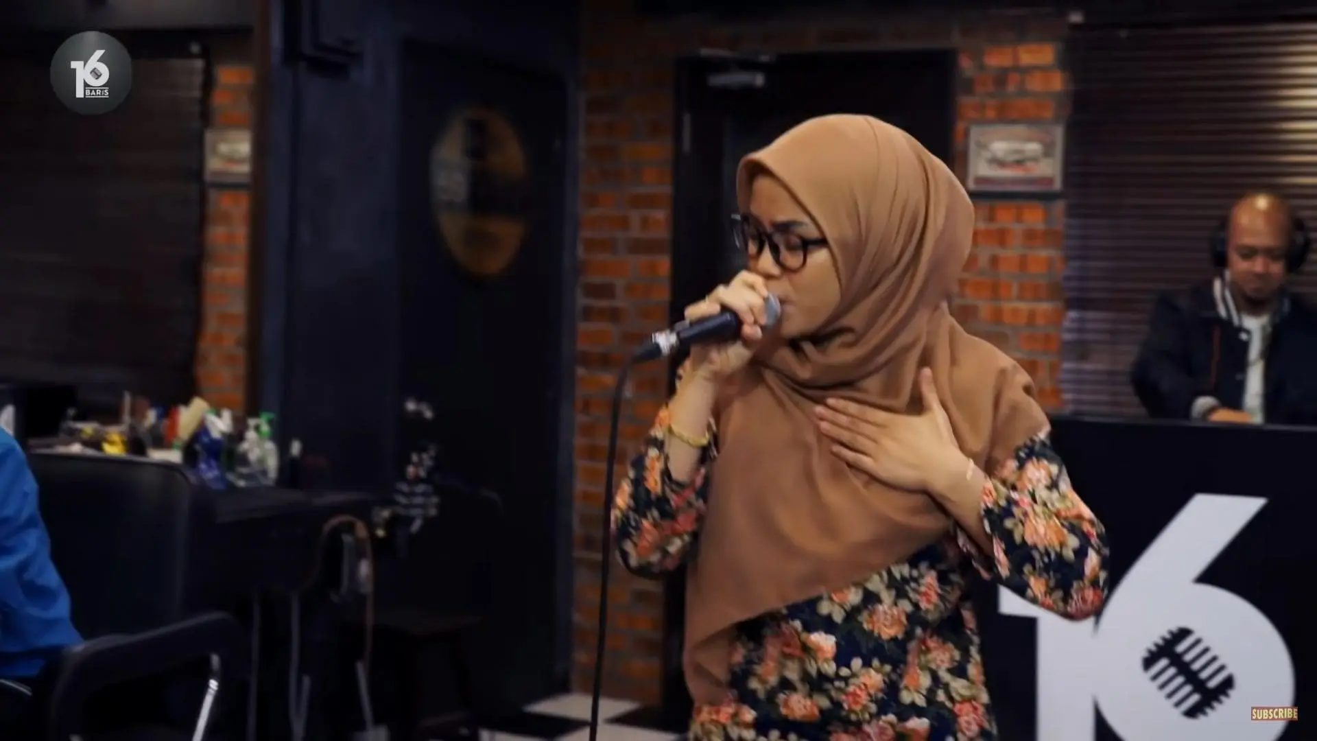 4 Things You Should Know About M'sian Rapper Bunga, The Opening Act For Coldplay's Concert