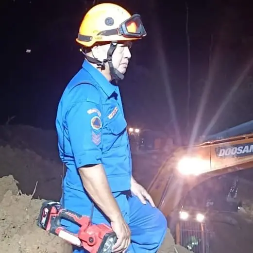 Batang Kali family members joins SAR mission