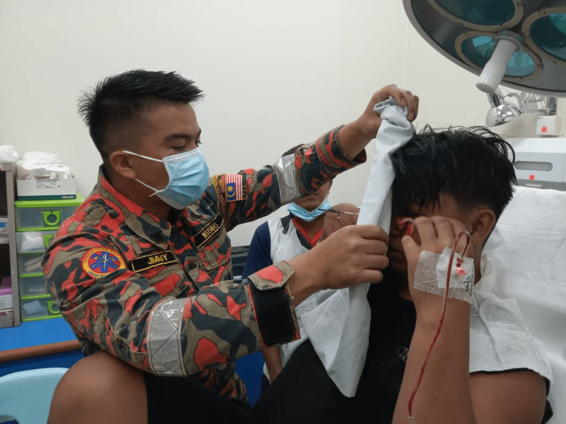 18yo Sabah Teen Gets Arrow Stuck Inside Nose While Fishing With Friends