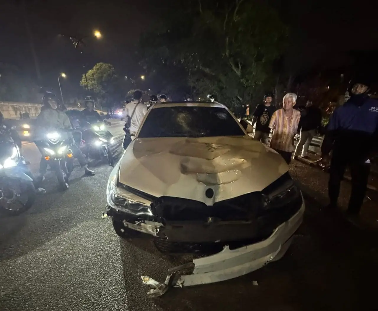 BMW driven by Kok Zi Kang